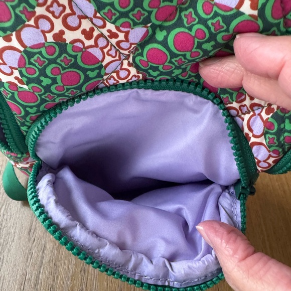 Vera Bradley Disney Lorman Sling Backpack! - Picture 4 of 4